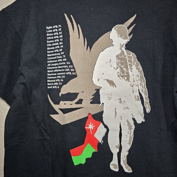 Gildan Ultra Cotton Military Graphic T-Shirt – Size S – Classic and Patriotic - Picture 6 of 8